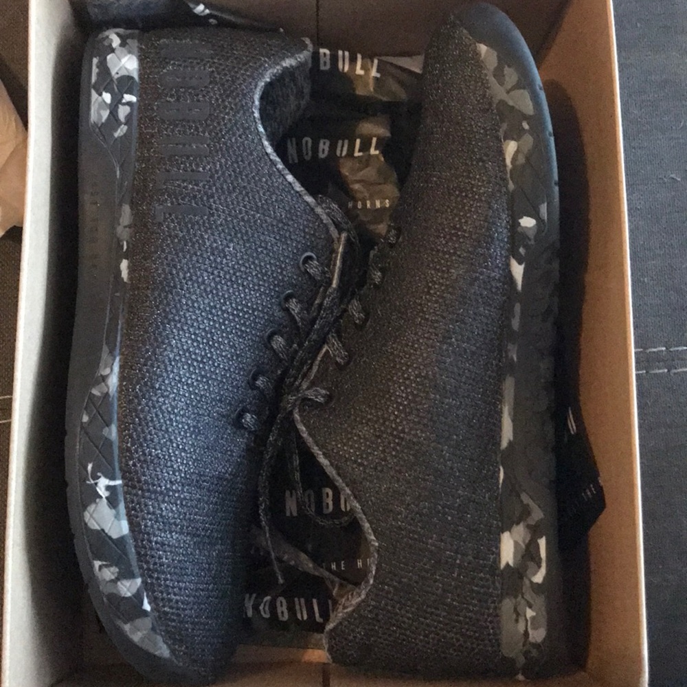 NoBull Men’s size 10.5 - Perfect condition!